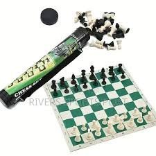 Chess Set High Grade Easy to Carry